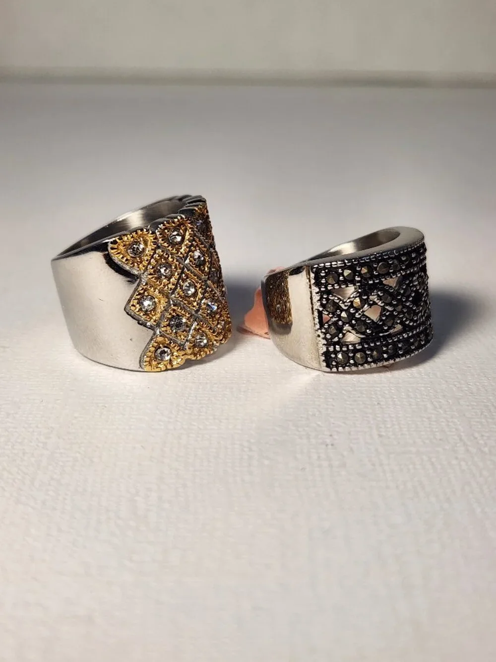 NWT Set of Gold Quilted Pavé + Black Marcasite Wide Band Ring Bundle Size 6 - Picture 8 of 10
